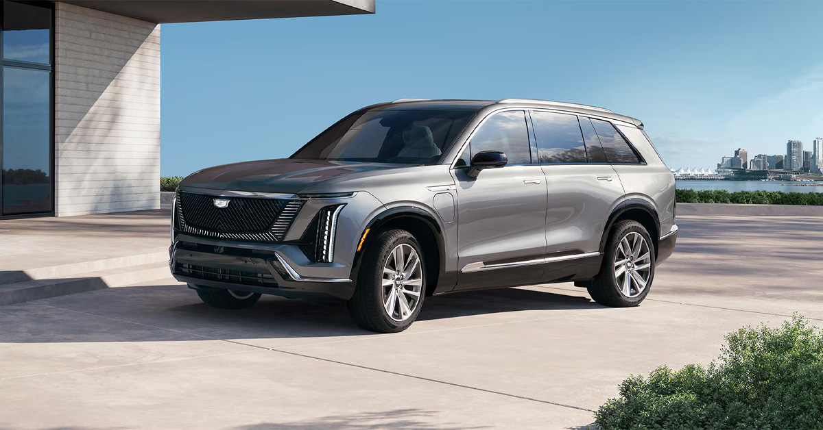 2026 Cadillac VISTIQ exterior