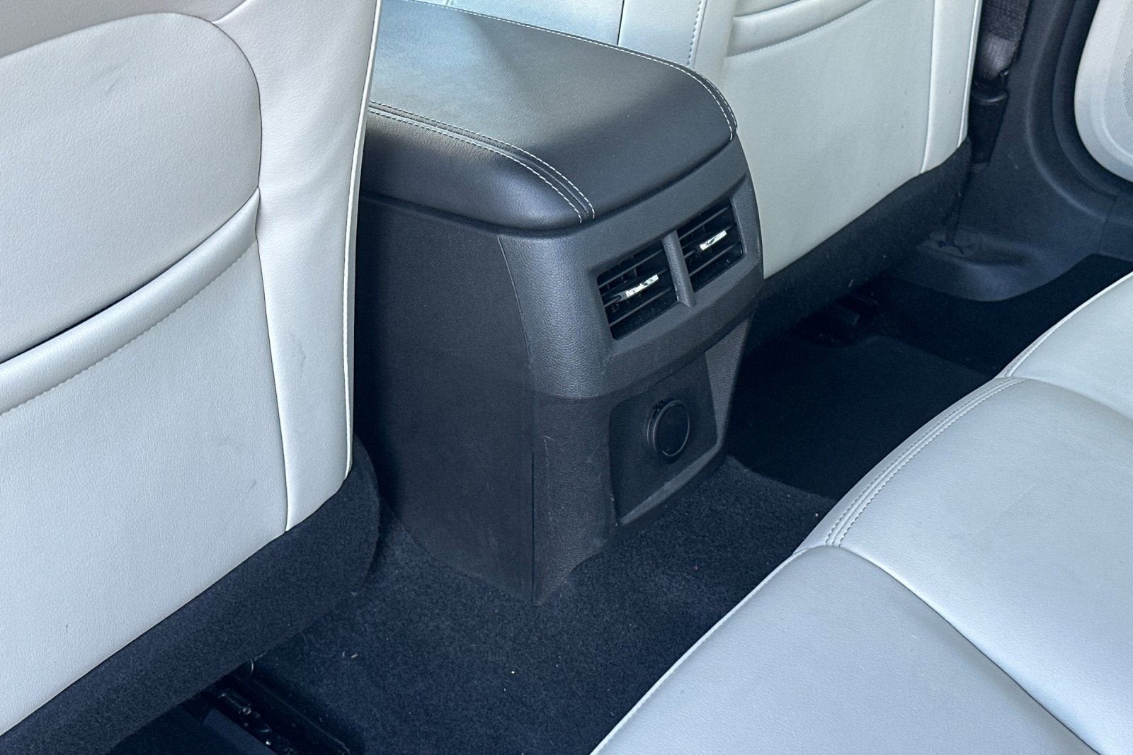 2023 Cadillac CT4 Luxury