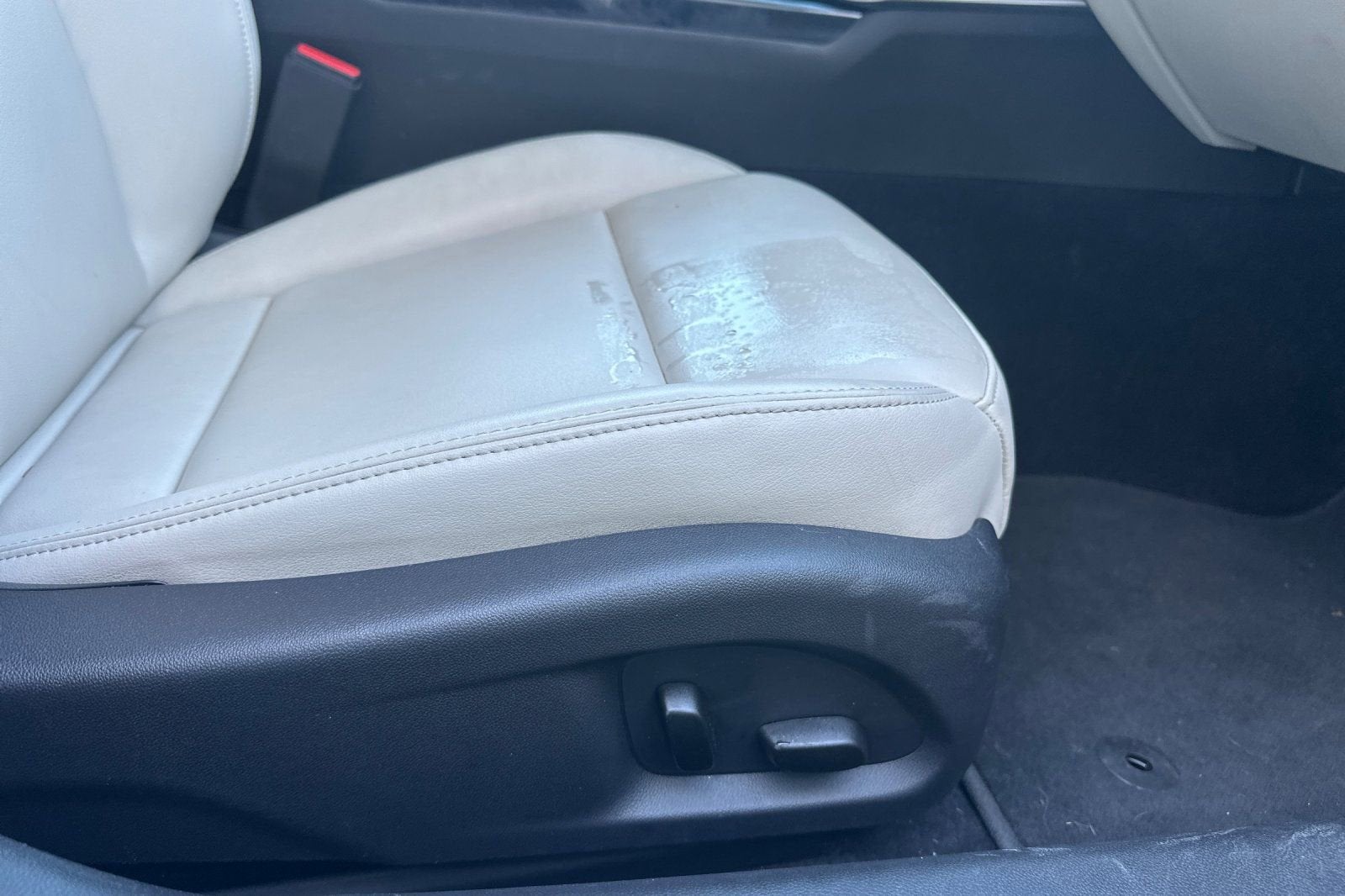 2023 Cadillac CT4 Luxury