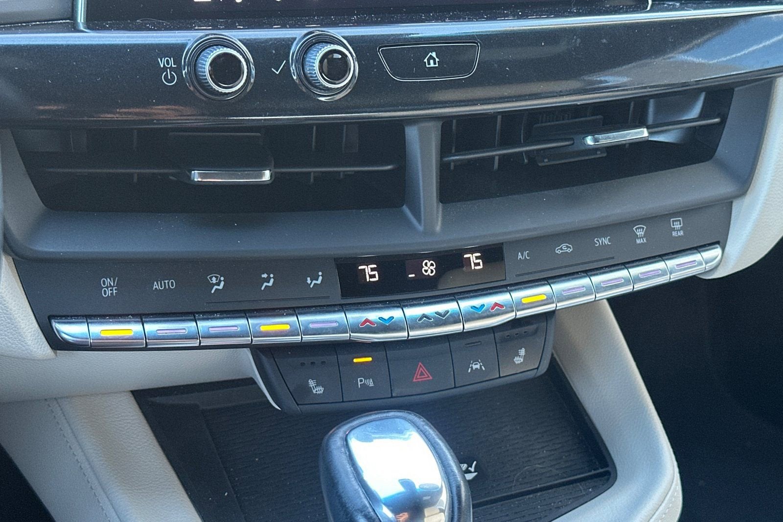 2023 Cadillac CT4 Luxury