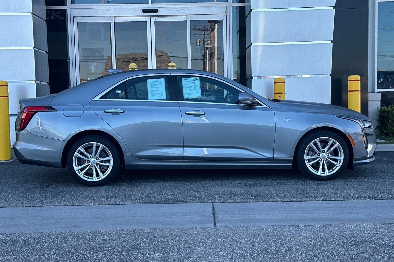 2023 Cadillac CT4 Luxury