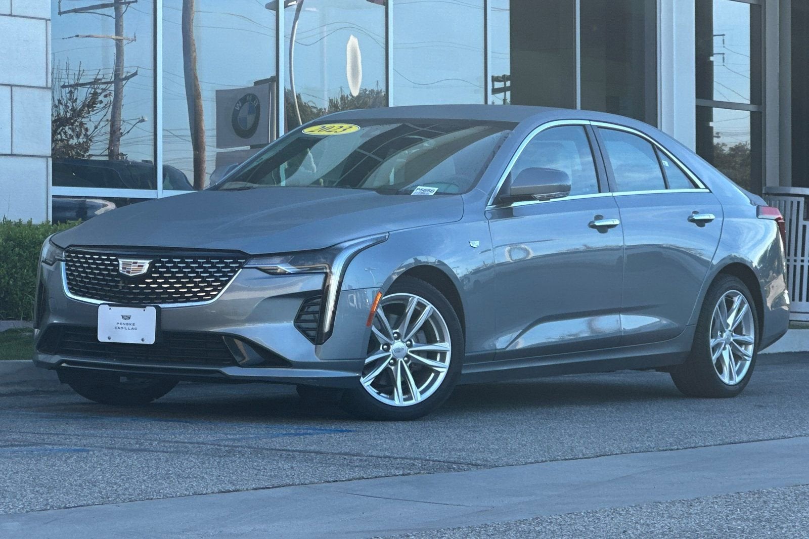 2023 Cadillac CT4 Luxury