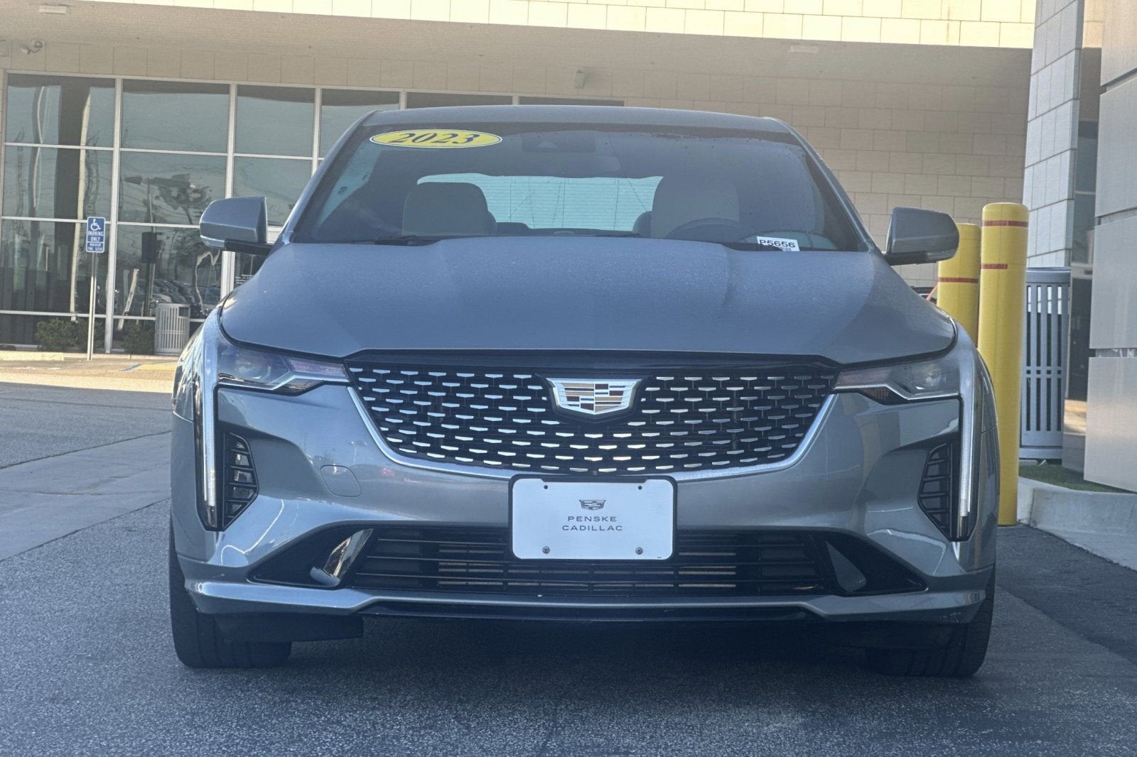 2023 Cadillac CT4 Luxury