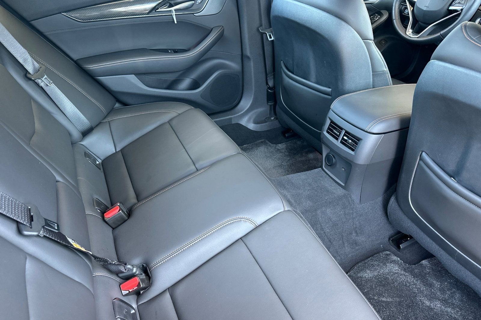 2025 Cadillac CT5 Sport