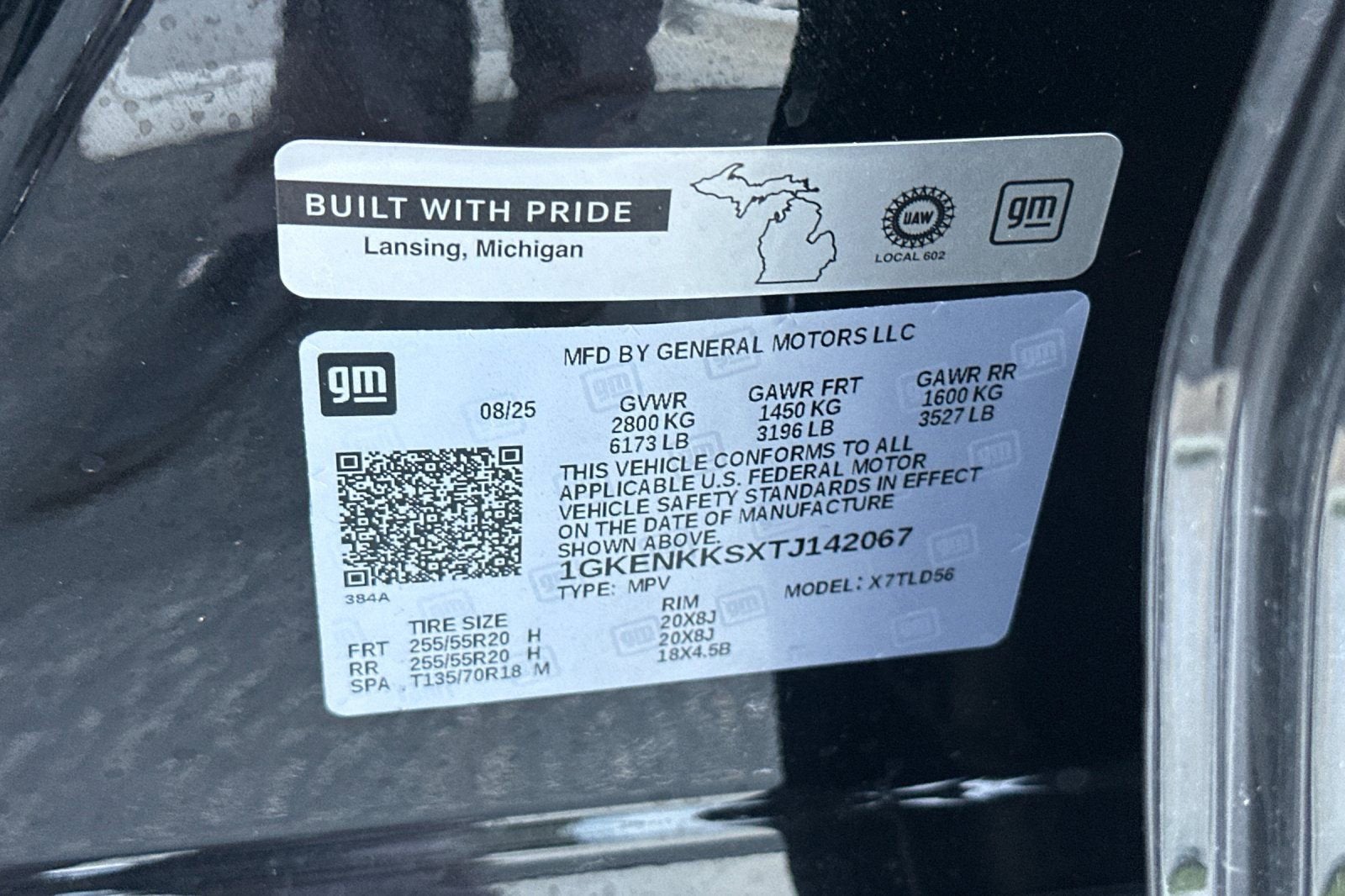 2026 GMC Acadia Elevation