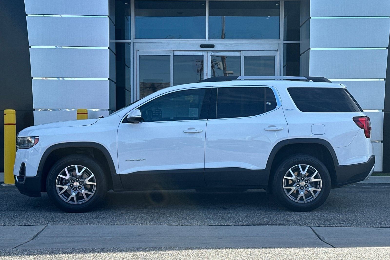 2021 GMC Acadia SLT
