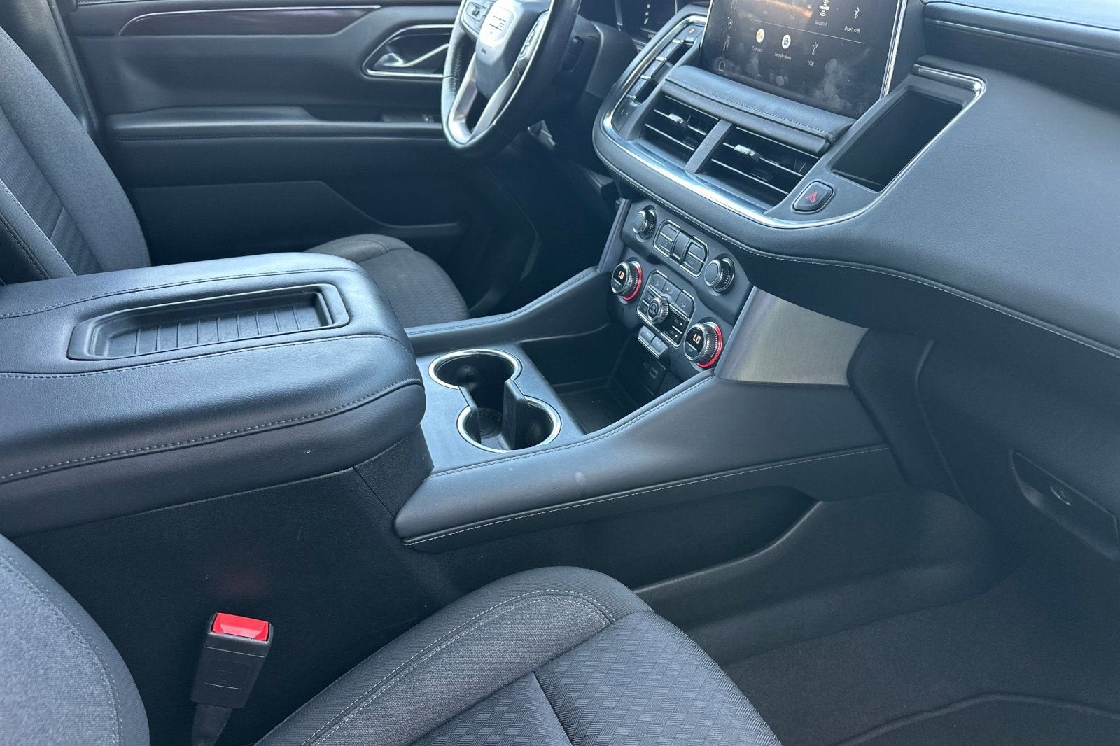 2022 GMC Yukon SLE