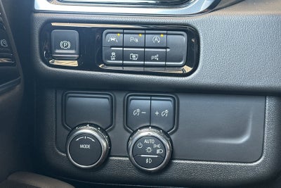 2025 GMC Yukon XL Elevation