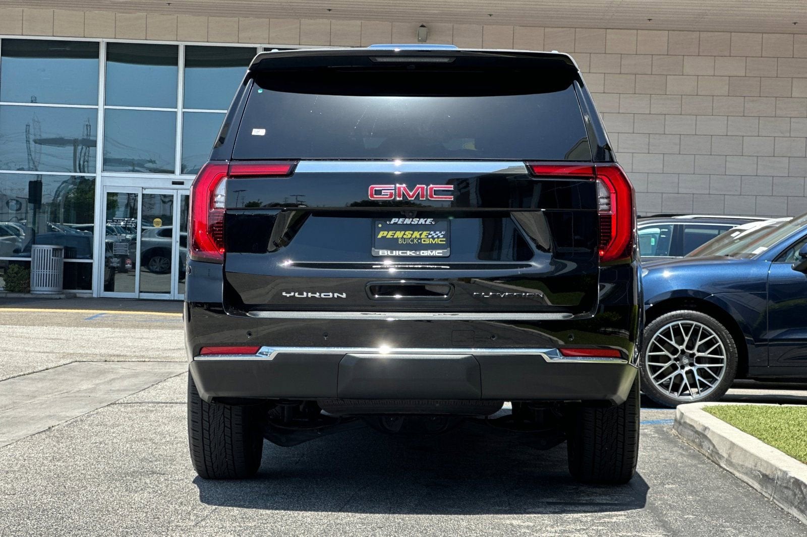 2025 GMC Yukon XL Elevation