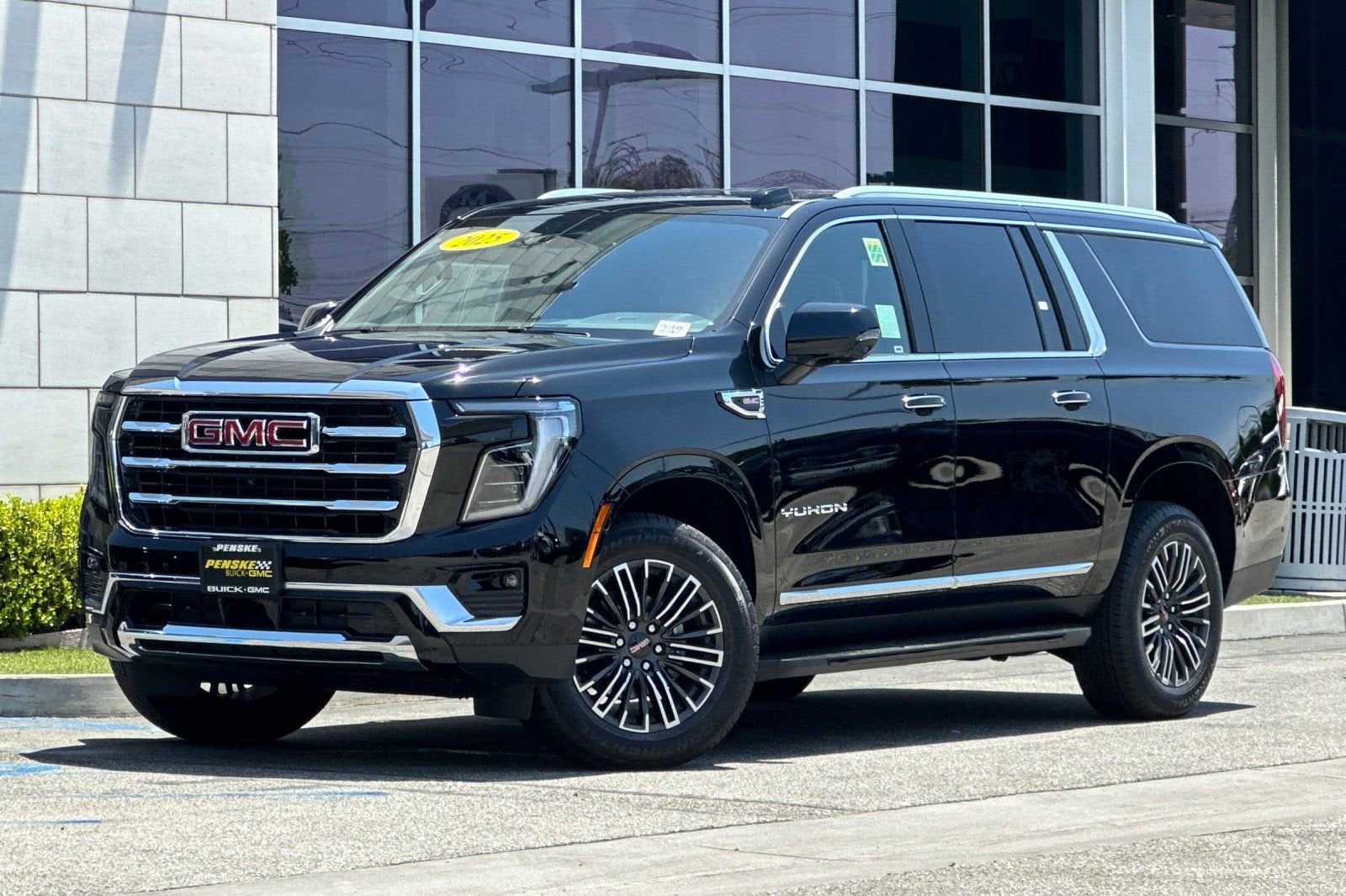 2025 GMC Yukon XL Elevation