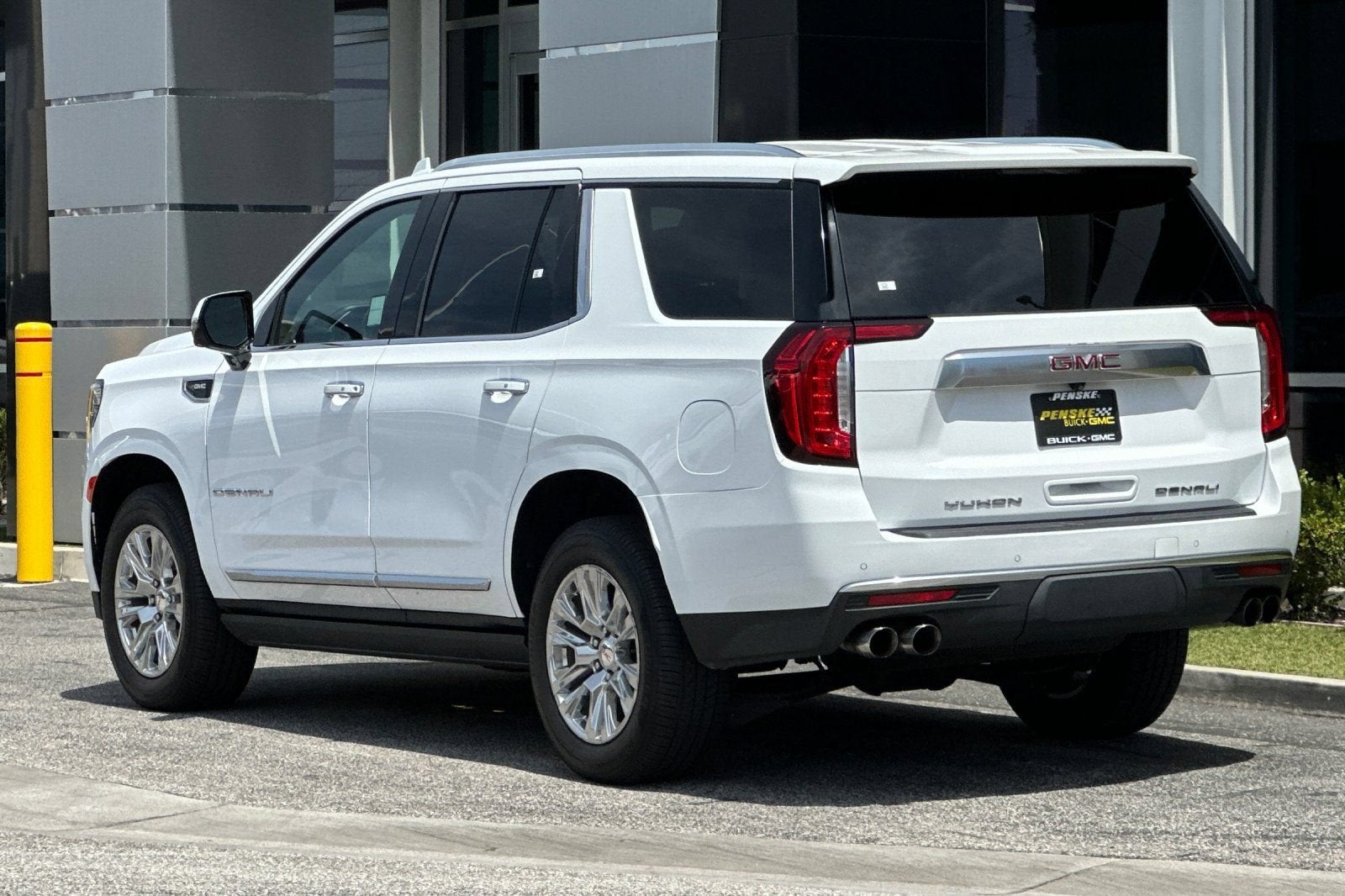 2022 GMC Yukon Denali