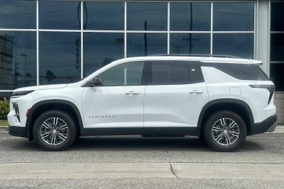 2024 Chevrolet Traverse LT