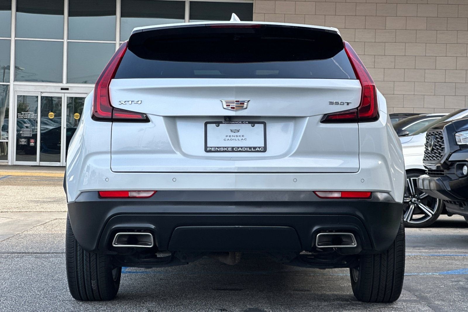 2023 Cadillac XT4 Luxury