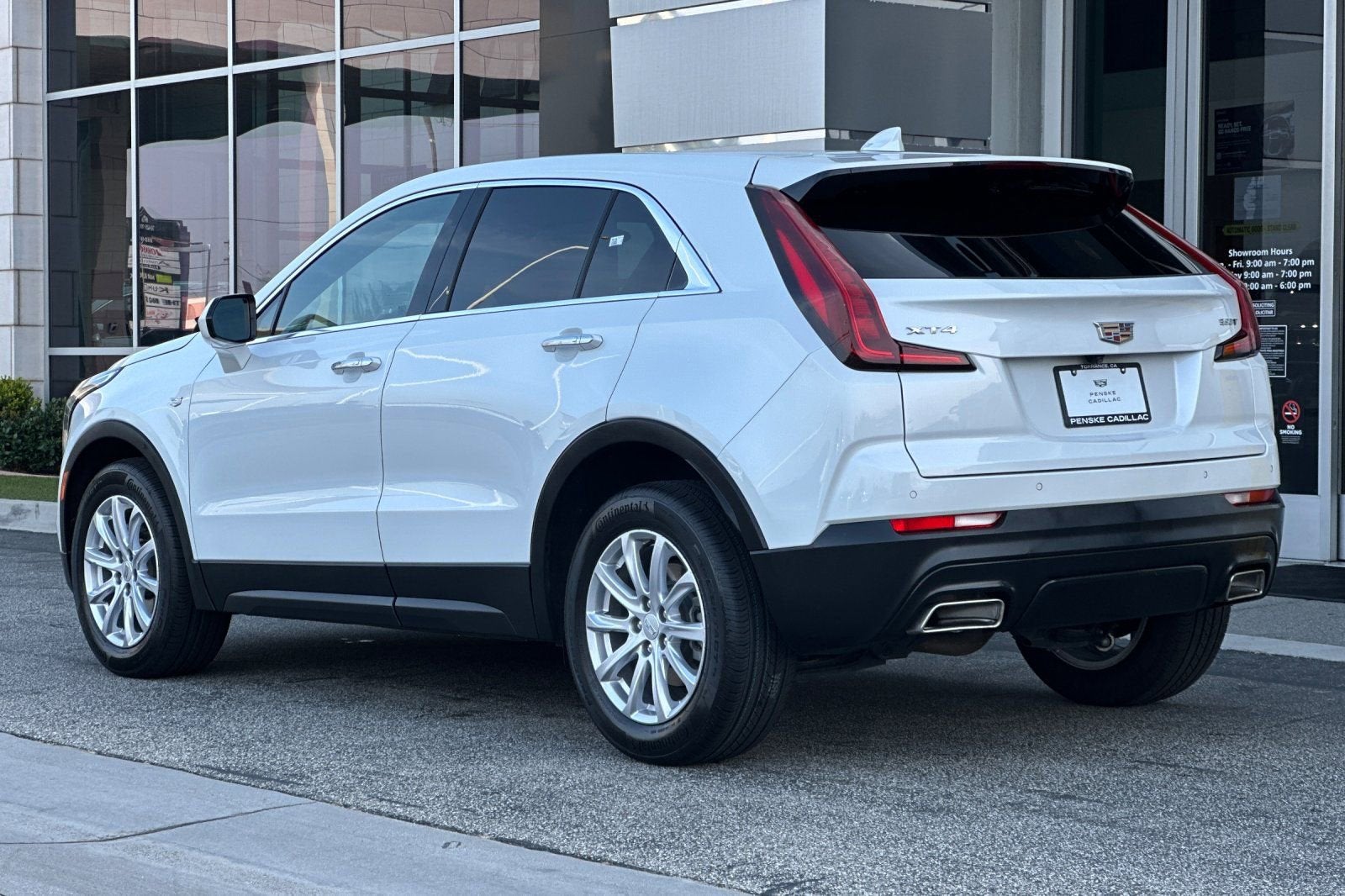 2023 Cadillac XT4 Luxury