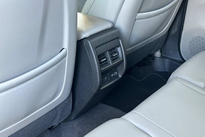 2022 Cadillac XT4 FWD Luxury