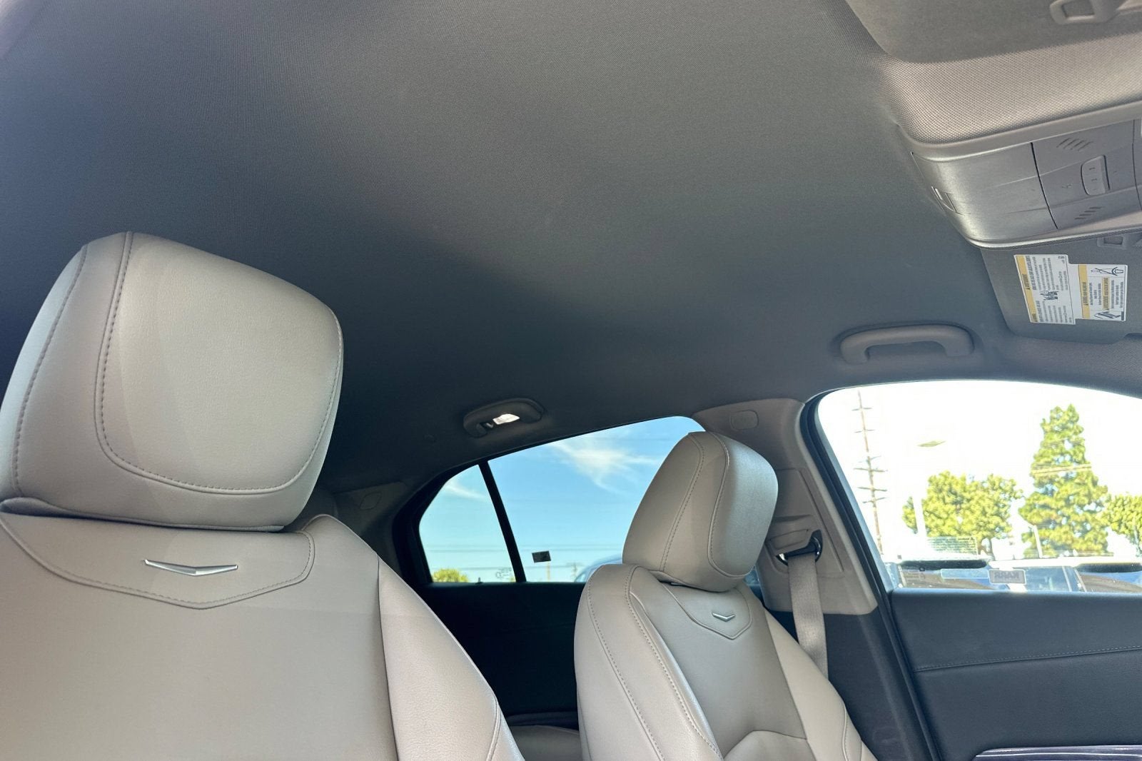 2022 Cadillac XT4 FWD Luxury