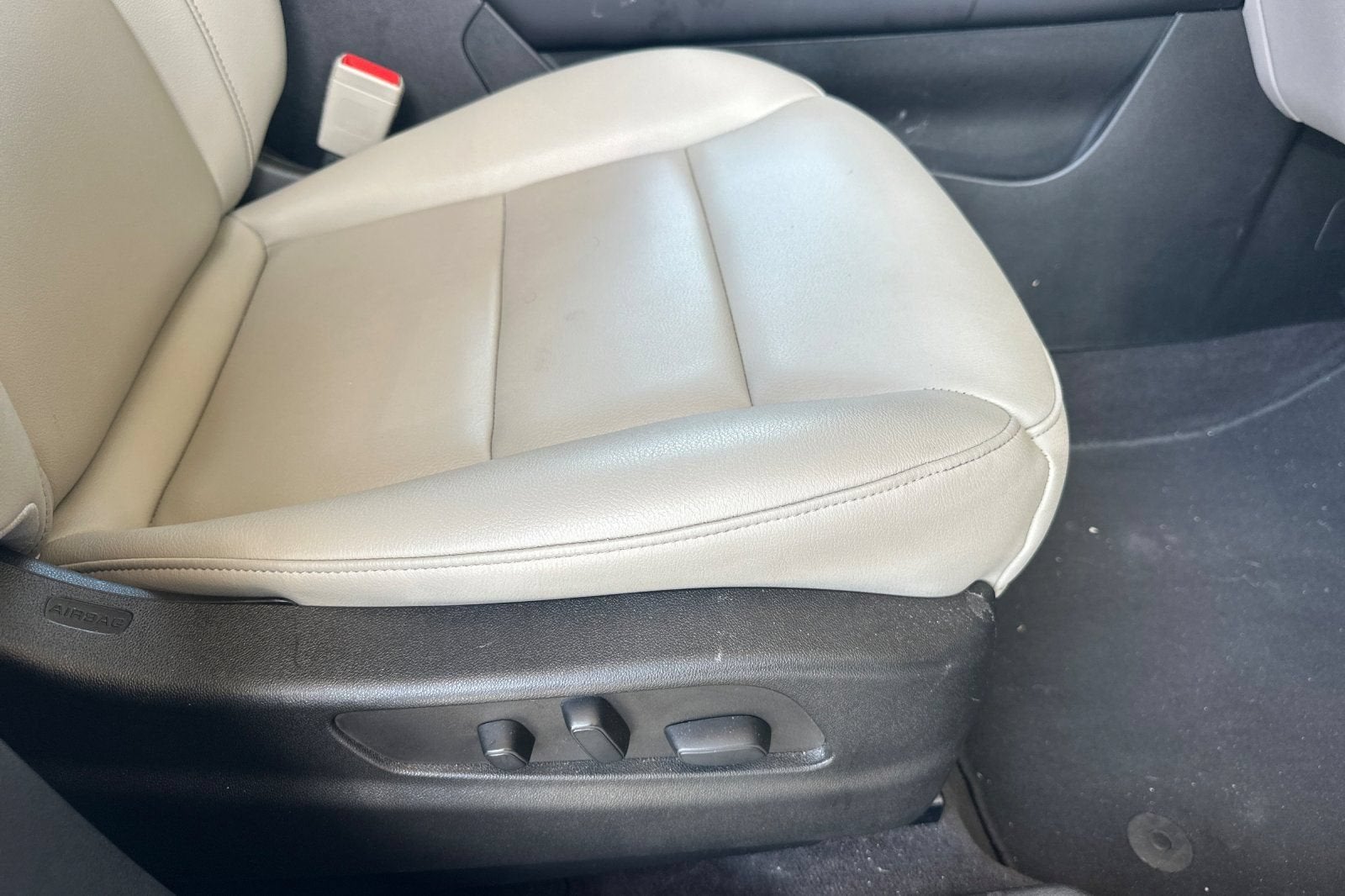 2022 Cadillac XT4 FWD Luxury