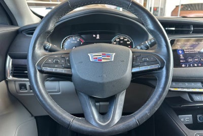2022 Cadillac XT4 FWD Luxury