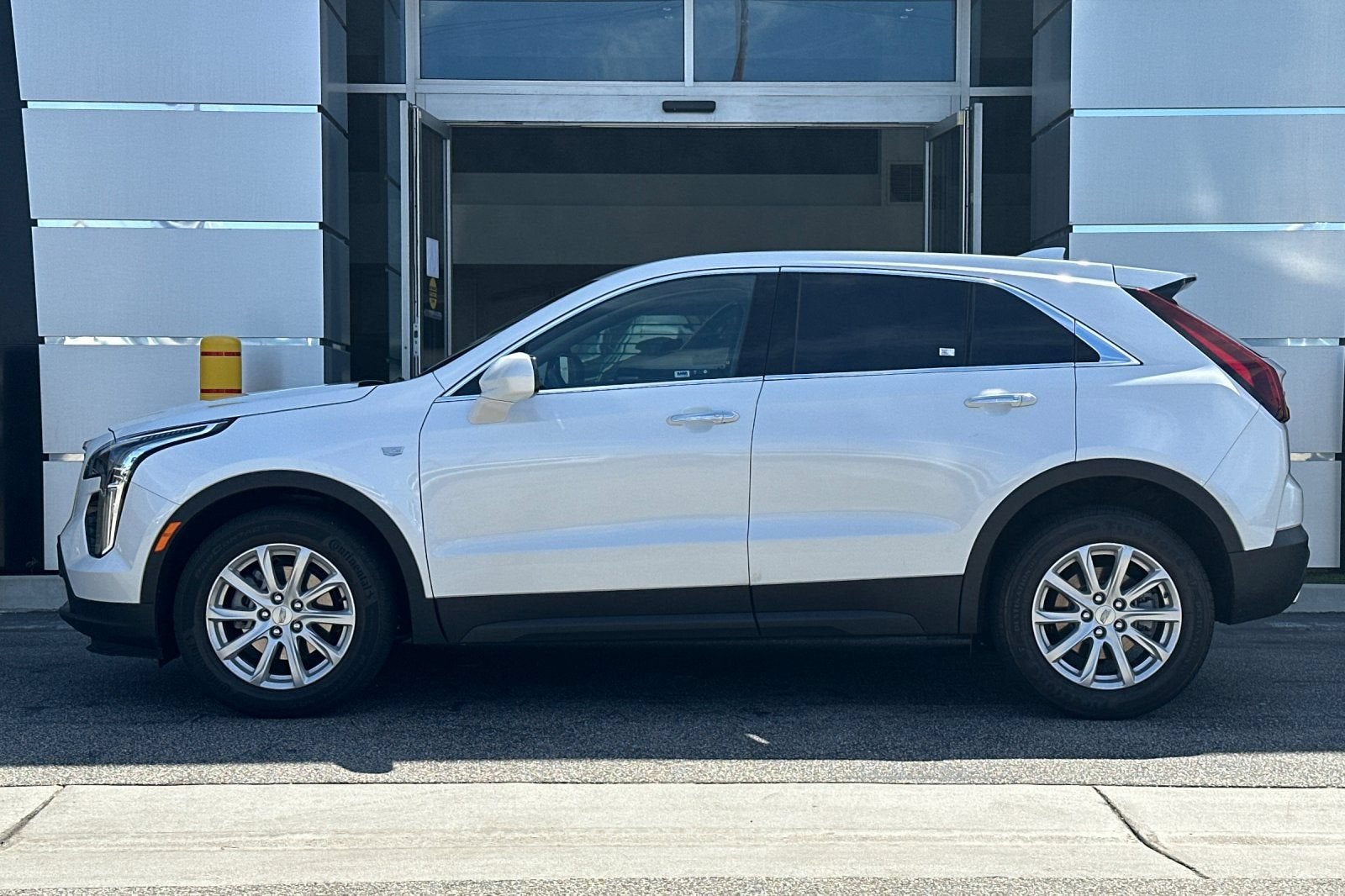 2022 Cadillac XT4 FWD Luxury