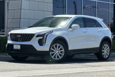 2022 Cadillac XT4 FWD Luxury