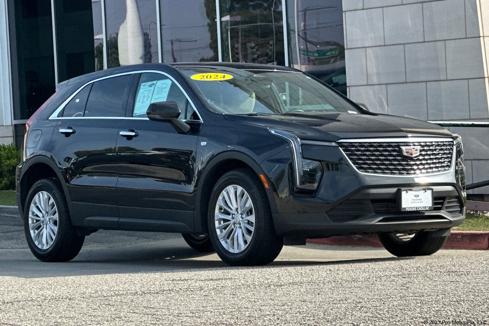 2024 Cadillac XT4 Luxury
