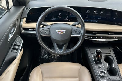 2024 Cadillac XT4 Luxury
