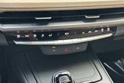 2024 Cadillac XT4 Luxury