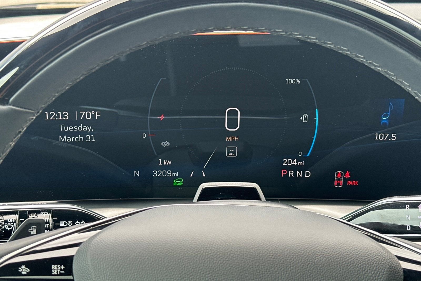 2026 Cadillac VISTIQ Luxury