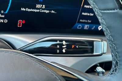 2026 Cadillac VISTIQ Premium Luxury