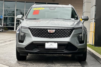 2024 Cadillac XT4 Premium Luxury