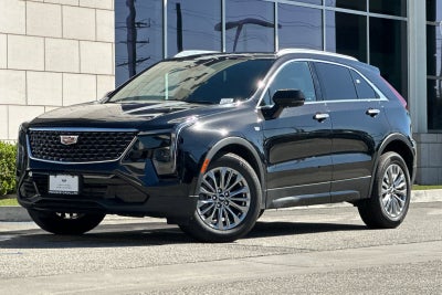 2025 Cadillac XT4 Premium Luxury