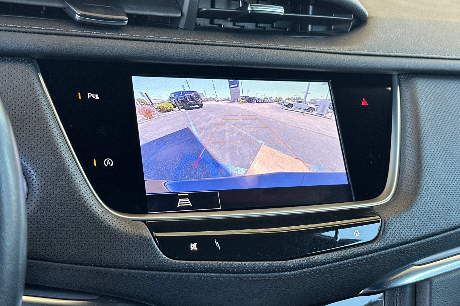 2023 Cadillac XT5 Luxury