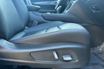 2025 Cadillac XT5 Luxury