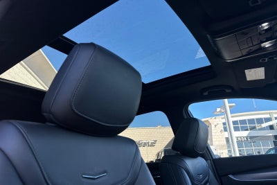 2024 Cadillac XT6 Luxury