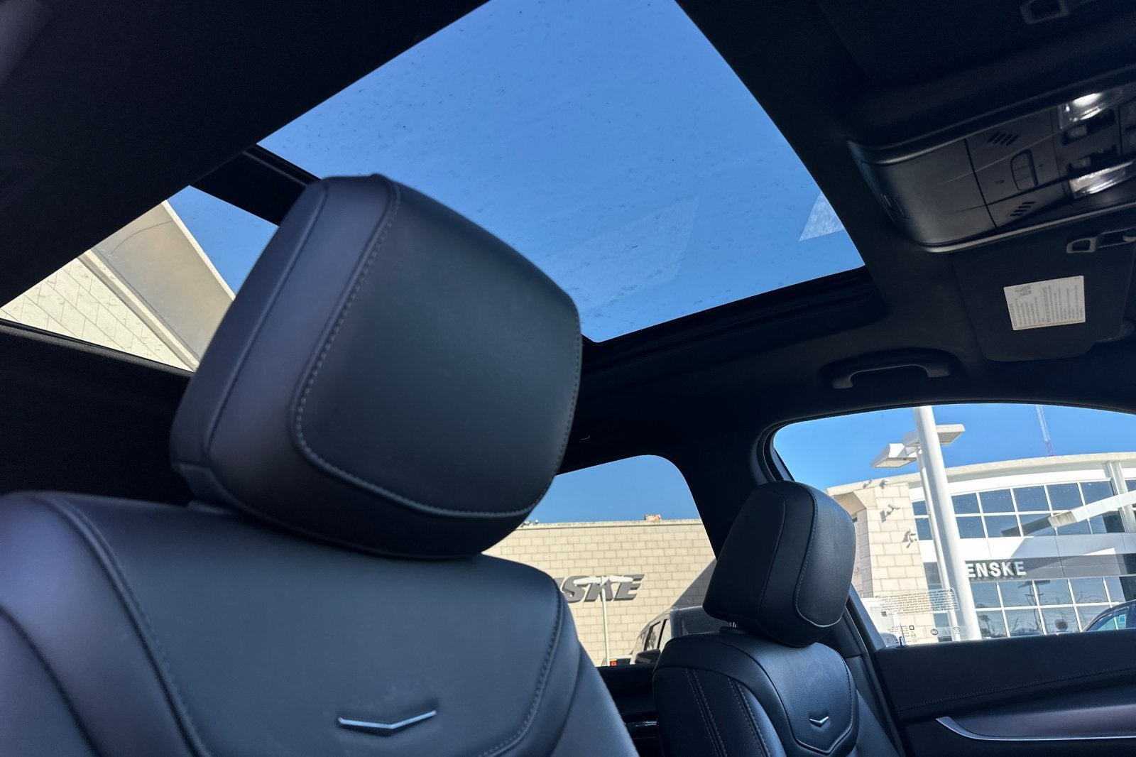 2024 Cadillac XT6 Luxury