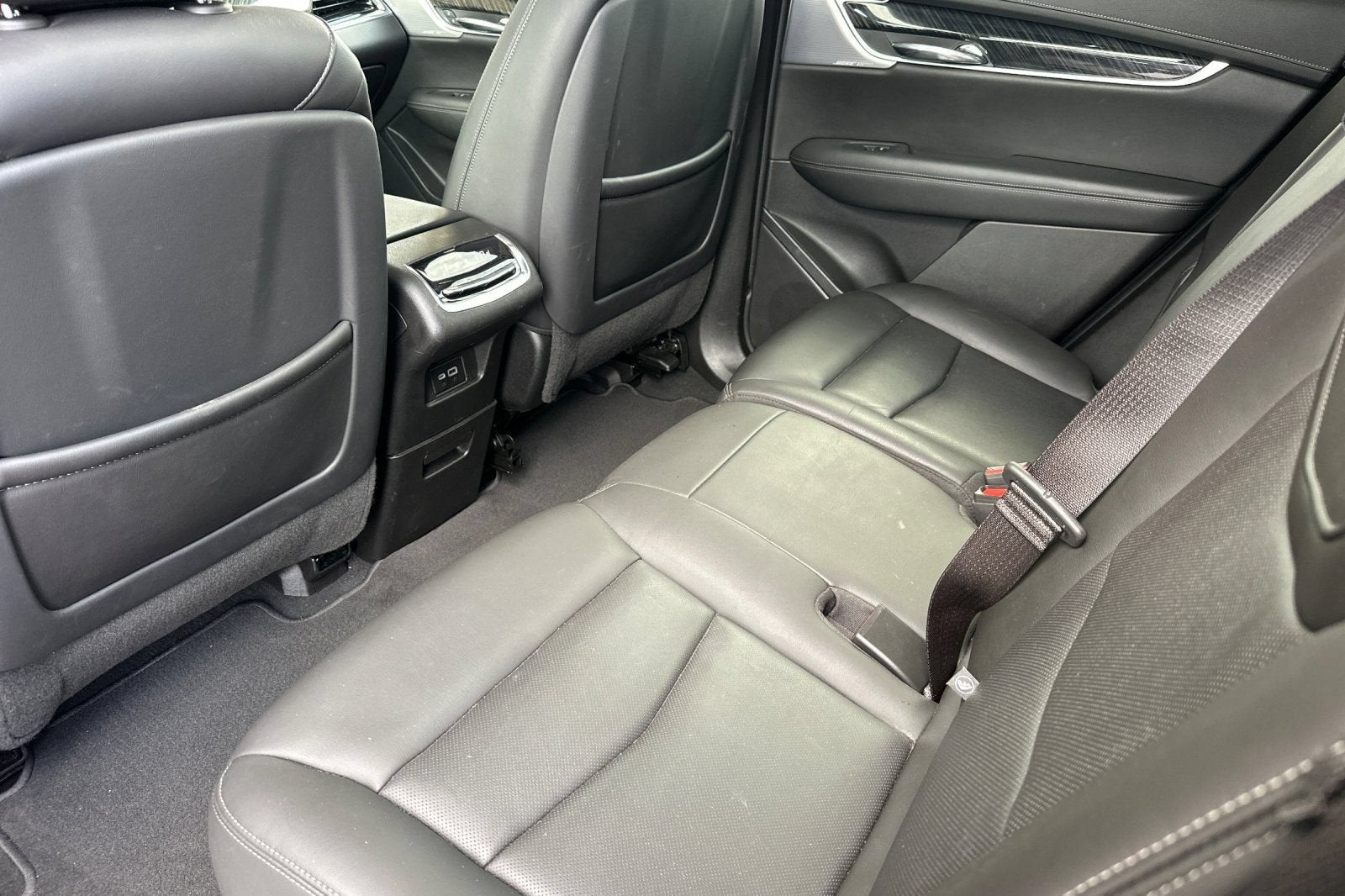 2023 Cadillac XT6 FWD Premium Luxury