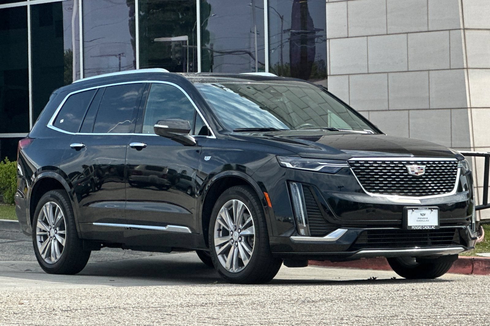 2023 Cadillac XT6 FWD Premium Luxury