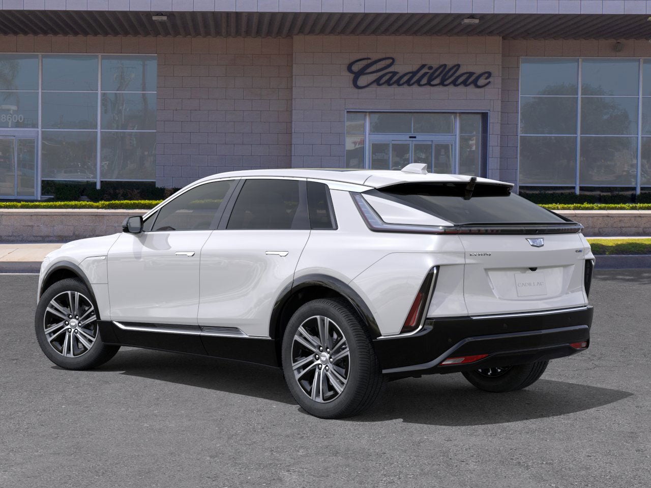 2025 Cadillac LYRIQ Luxury 2