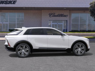 2025 Cadillac LYRIQ Luxury 2