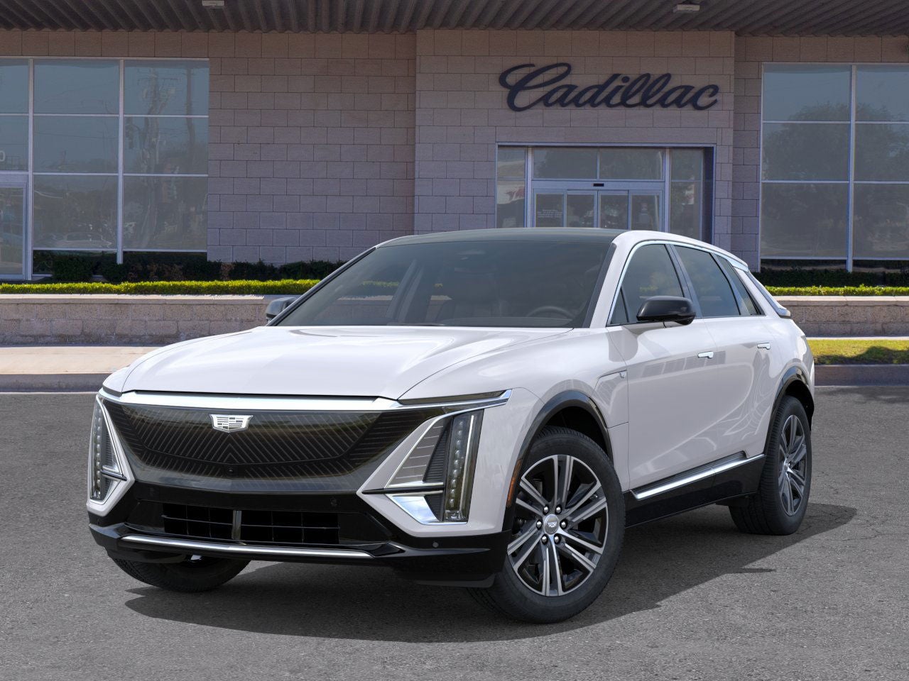 2025 Cadillac LYRIQ Luxury 2