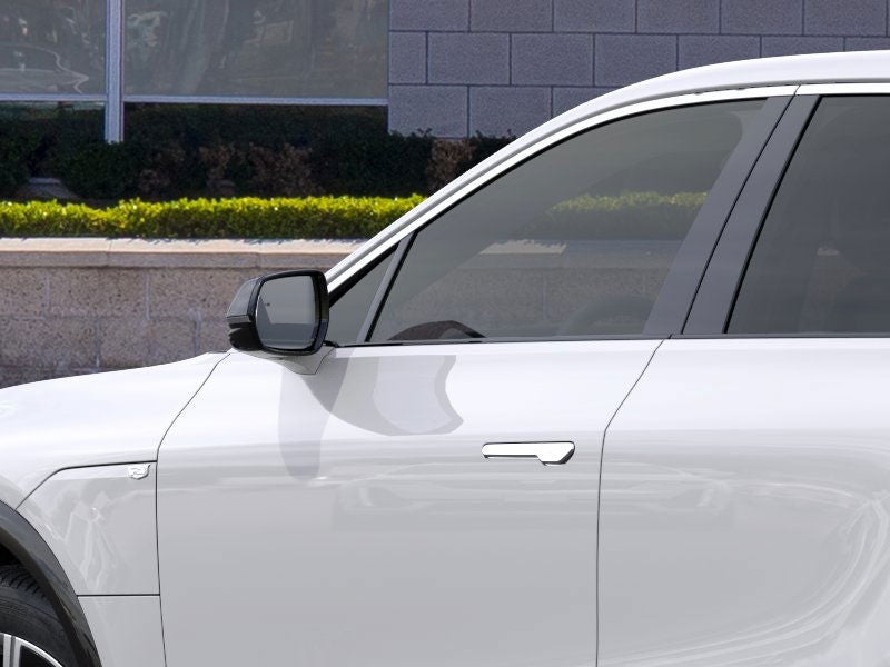 2025 Cadillac LYRIQ Luxury 2