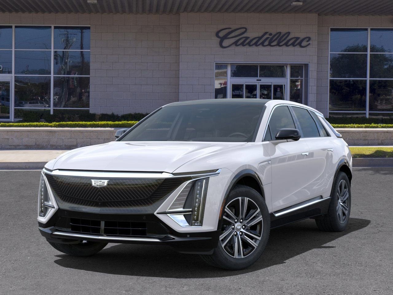 2025 Cadillac LYRIQ Luxury 2