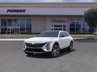 2025 Cadillac LYRIQ Luxury 2