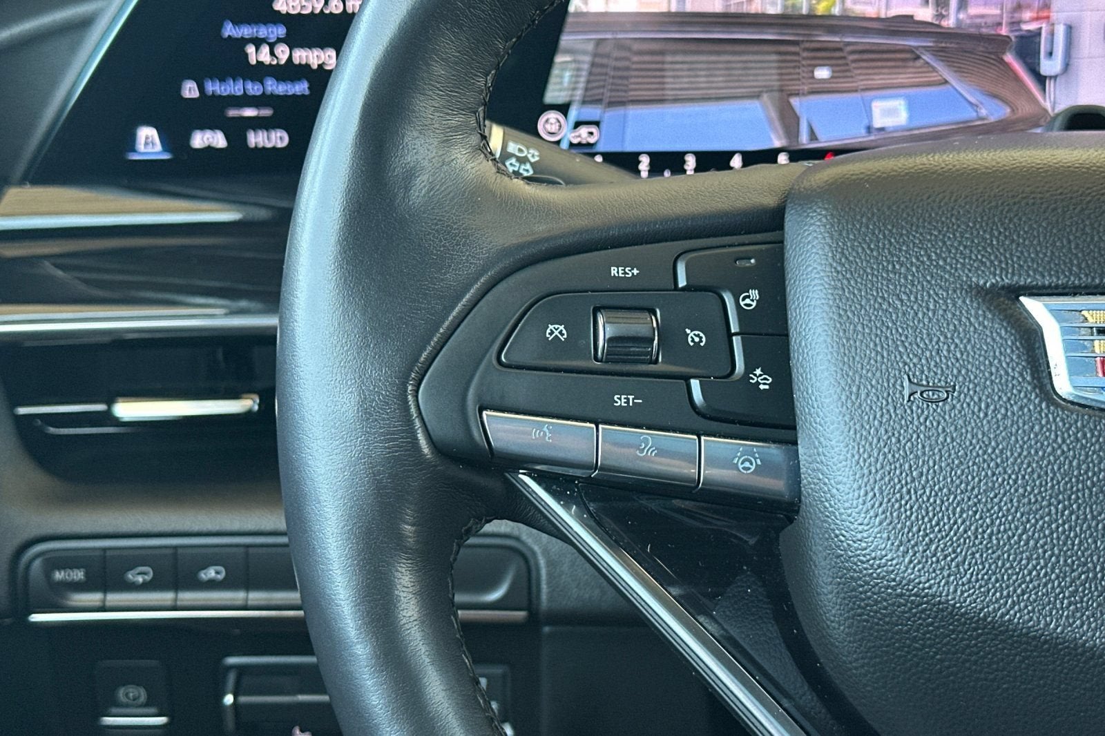 2023 Cadillac Escalade Sport