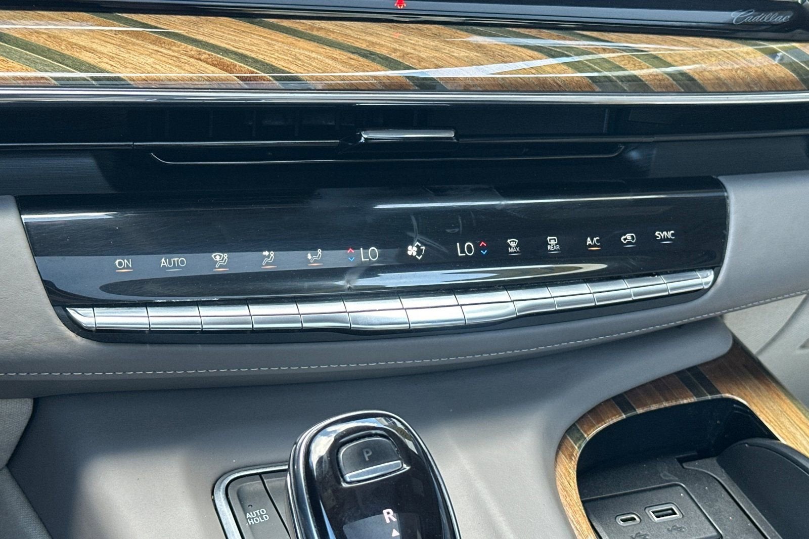 2022 Cadillac Escalade Sport Platinum