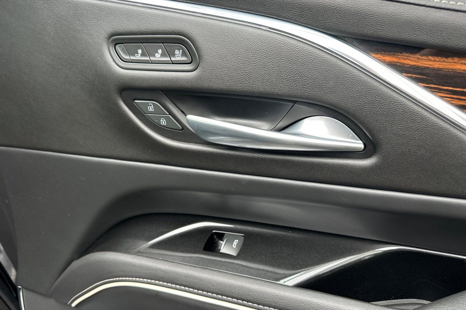 2023 Cadillac Escalade ESV Premium Luxury