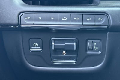 2024 Cadillac Escalade ESV Sport Platinum