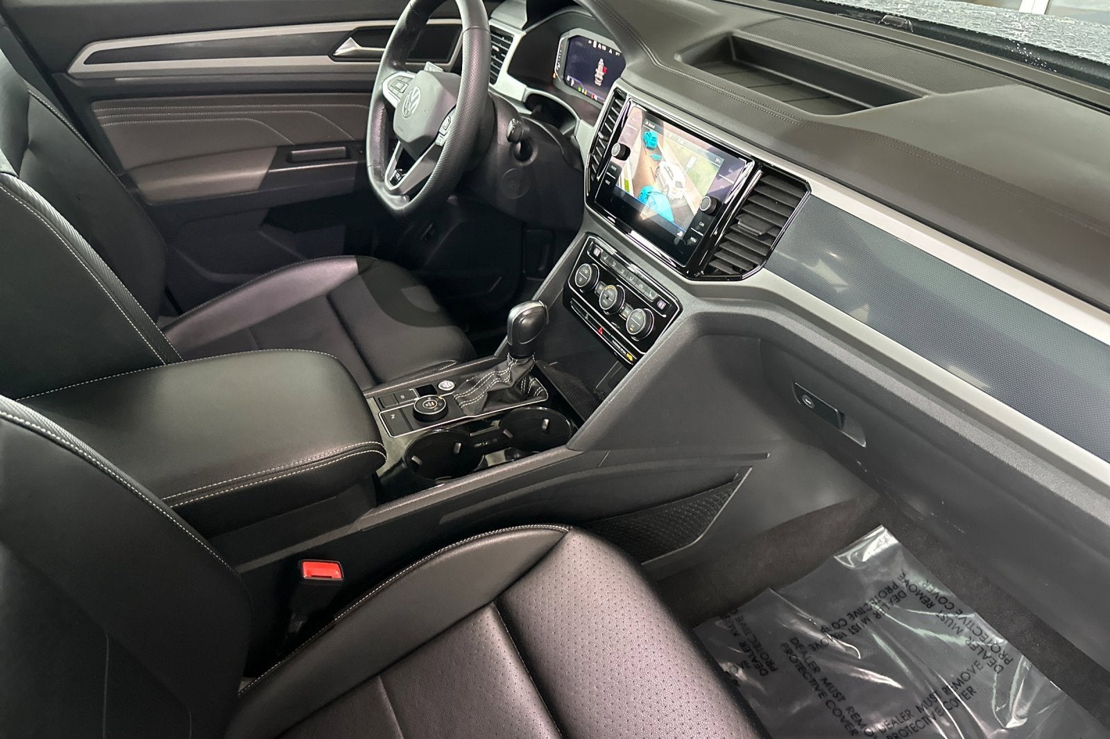 2022 Volkswagen Atlas Cross Sport 3.6L V6 SEL R-Line