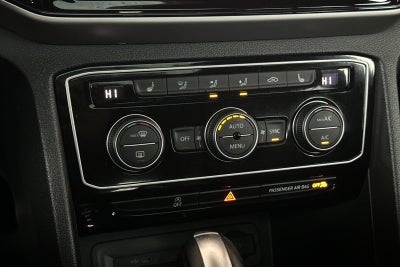 2022 Volkswagen Atlas Cross Sport 3.6L V6 SEL R-Line