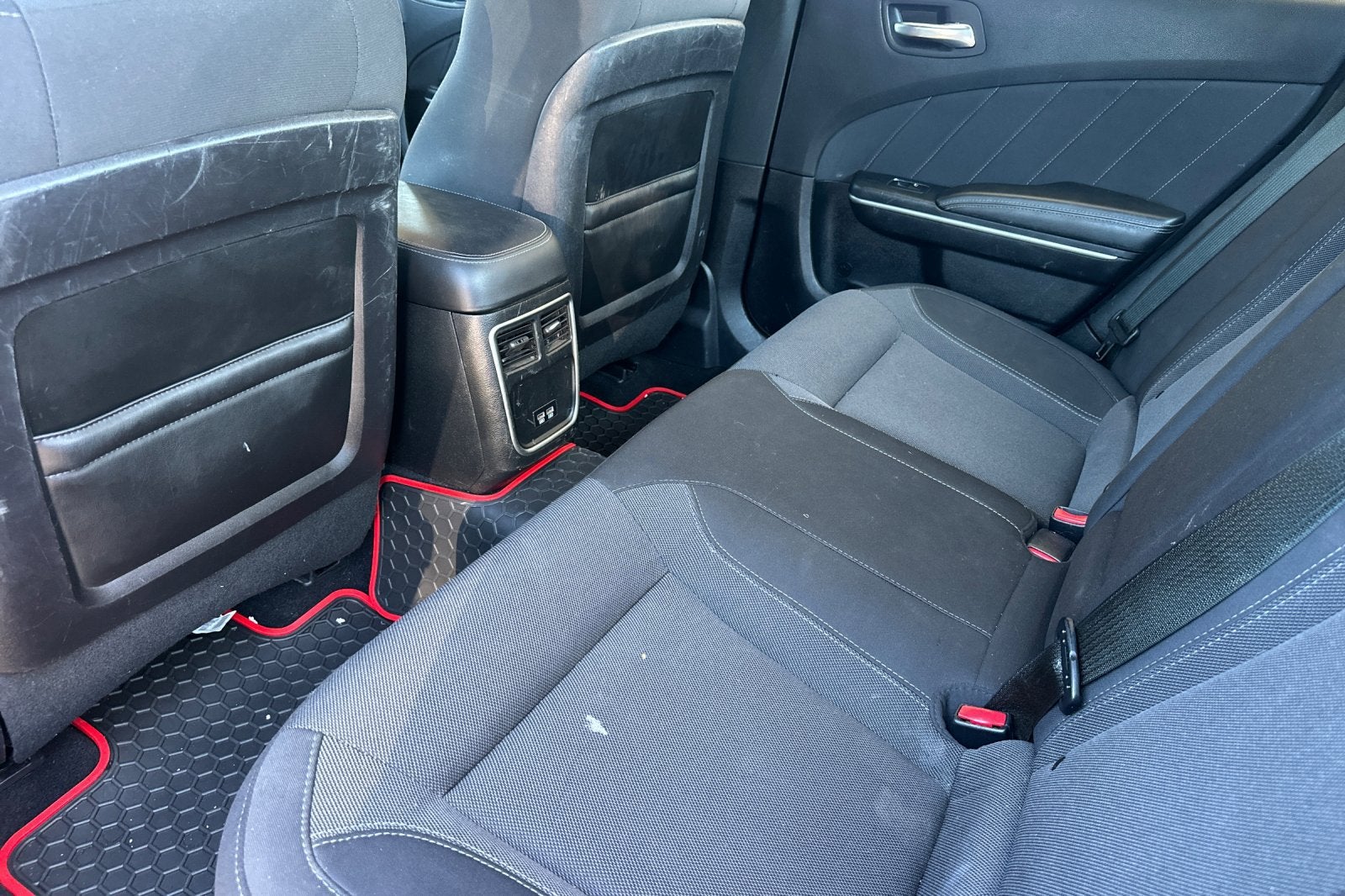 2019 Dodge Charger SXT RWD